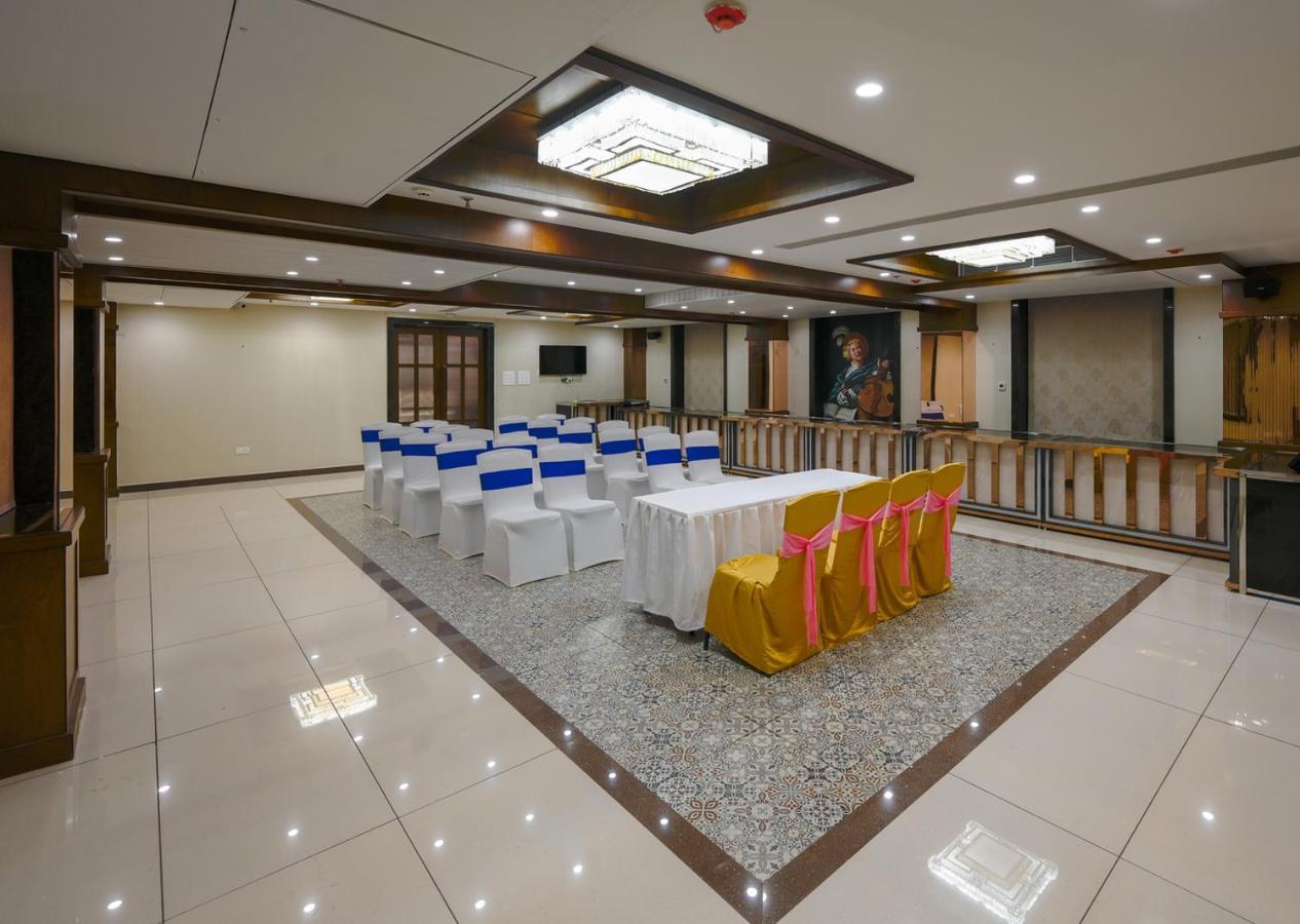 Hotel The Shivalik Bhubaneswar Exterior foto